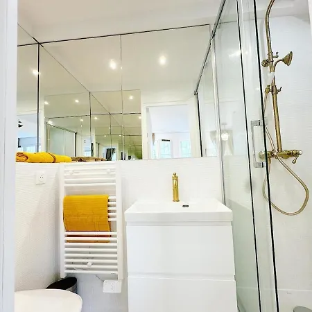Petite Maison A La Tour Eiffel - Flat-guest Apartment