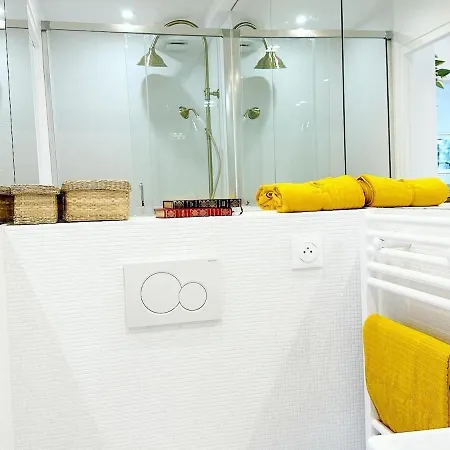 Petite Maison A La Tour Eiffel - Flat-guest Παρίσι